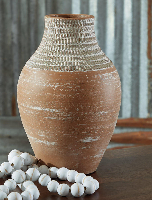 Reclove Vase